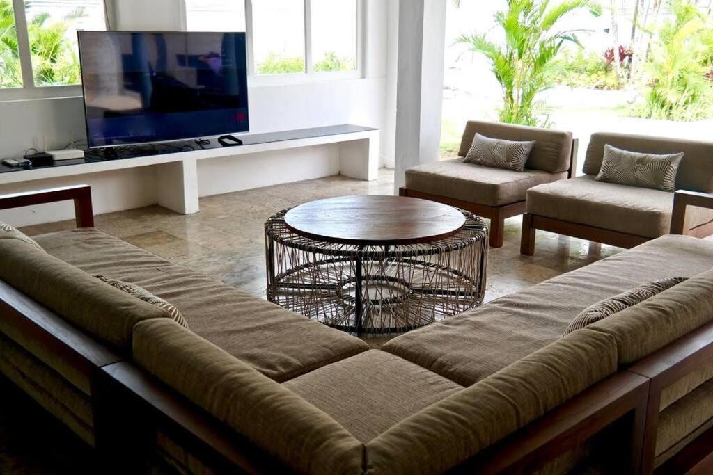 Villa White Moon - Dream 5br In Legian Close To The Kuta (Bali)